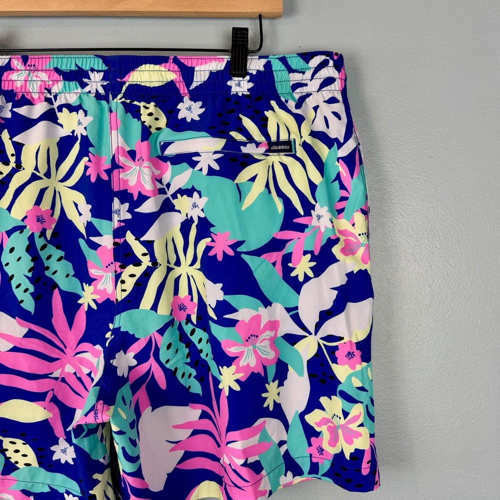 Chubbies Men XXL Blue Floral Tropical 5.5" Mesh Lined Swim Trunks Shorts Pockets